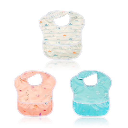 LuminBaby Waterproof Bib – The Mess-Free Mealtime Solution for Busy Parents